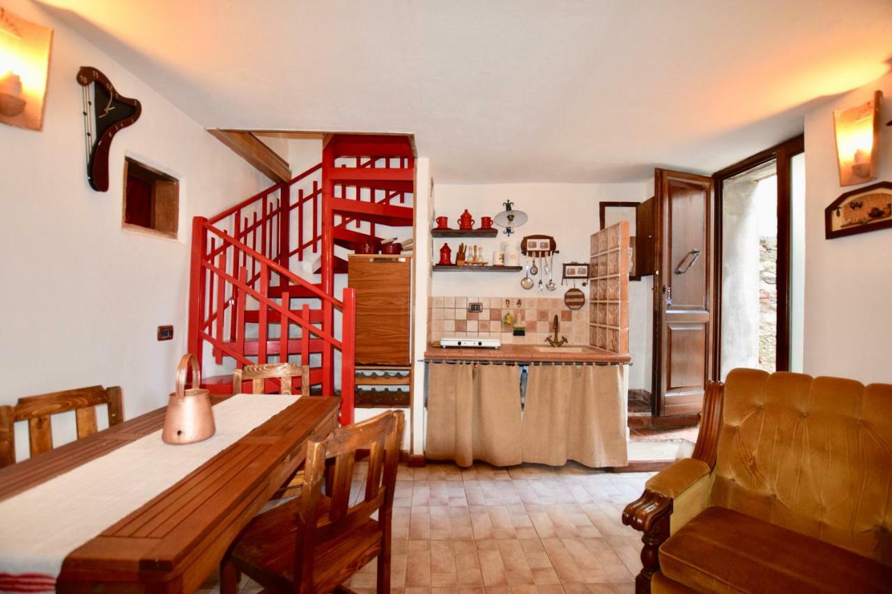 Luciano E Norma House Il Rustico Villa Gerfalco Exteriör bild